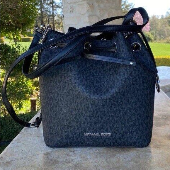 Michael Kors Eden Medium MK Logo PVC Leather Bucket Bag - Picture 5 of 5